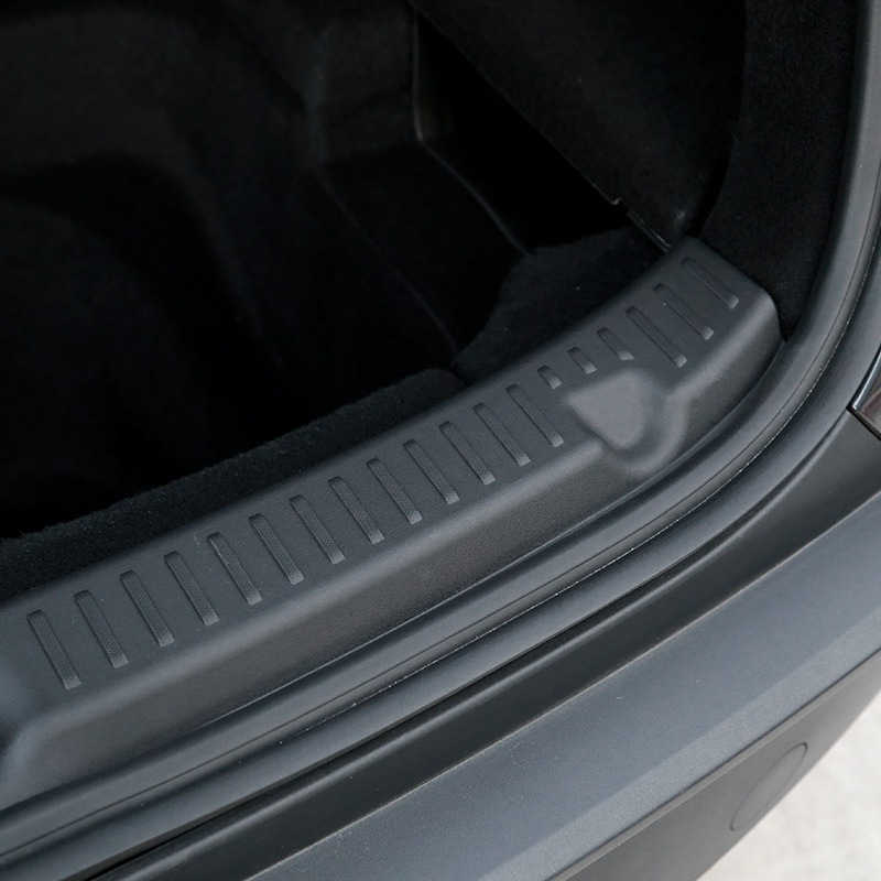 Interi�rt lastskydd - Model Y Juniper