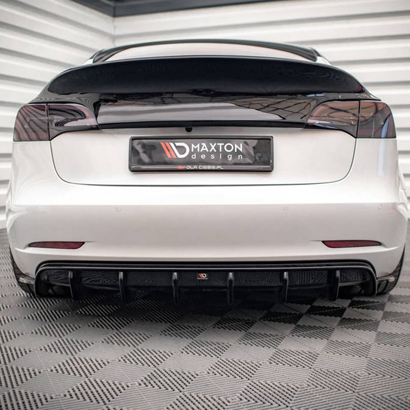 Maxton Design Rear Diffuser V.2 M3