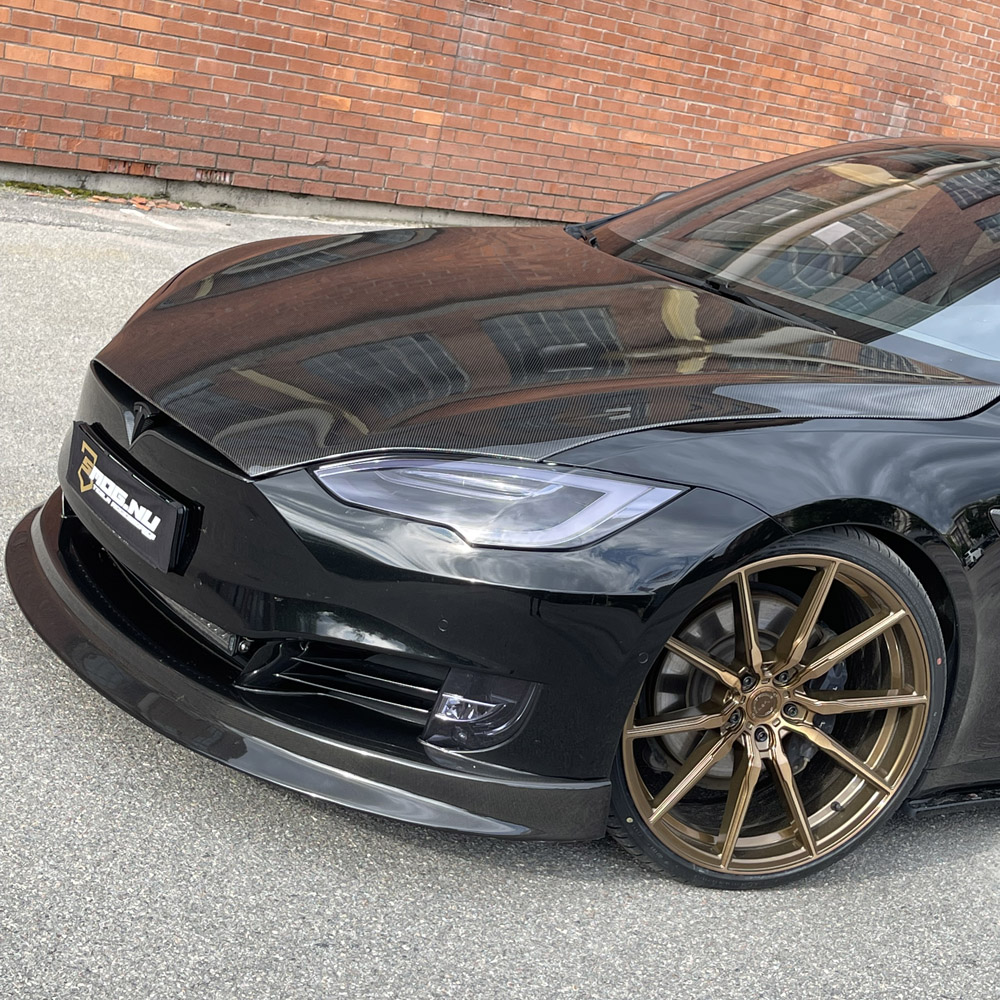 MaierEV Front spoiler - Blank kolfiber - Model S