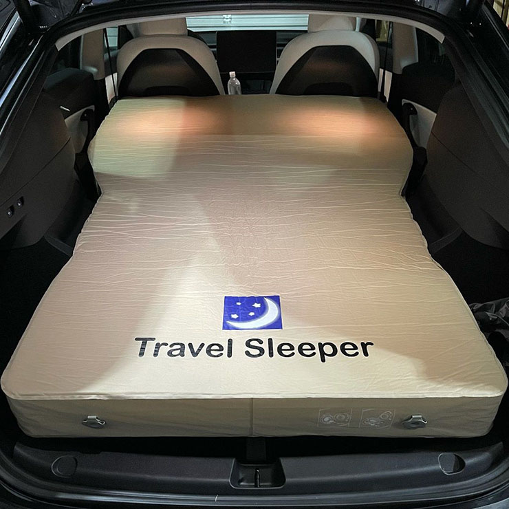 Travel Sleeper - Sj�lvuppbl�sande madrass
