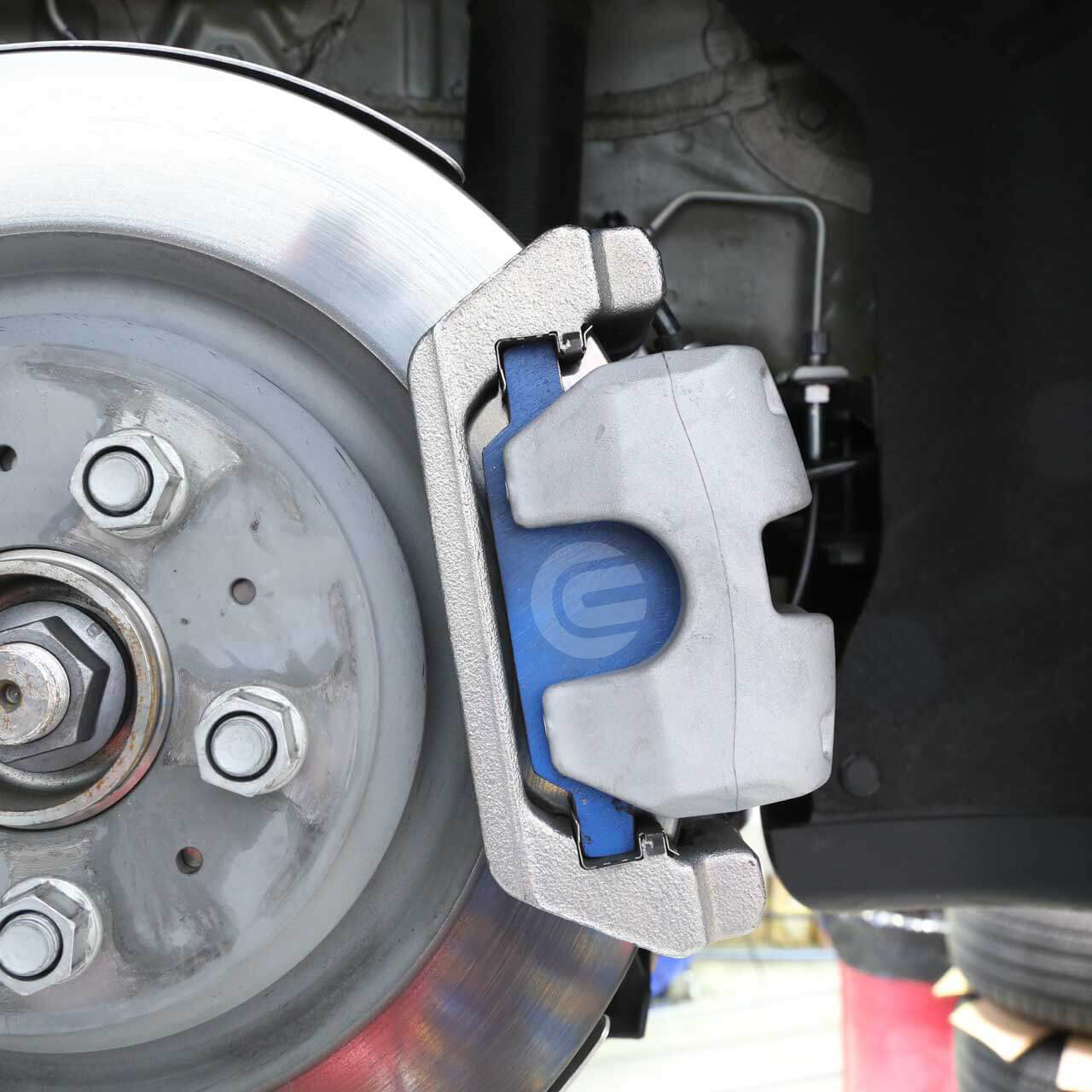 Bromsbel�gg LR AWD/SR+ - Gatu- & bana - Fram & Bak